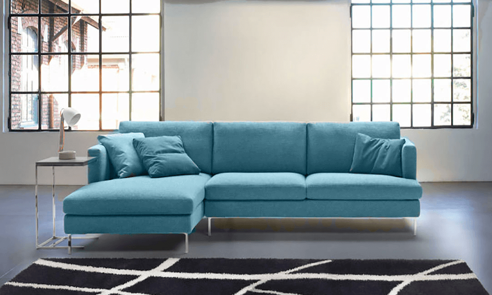 Divano moderno su misura Manhattan di Tino Mariani in tessuto sfoderabile colore ottanio