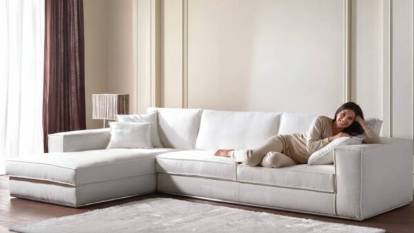 Divano Moderno Dal Design Attuale Ed Essenziale Feeling Di Tino Mariani