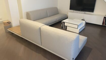 Divano Peter Angolare su misura con design personalizzato per il soggiorno