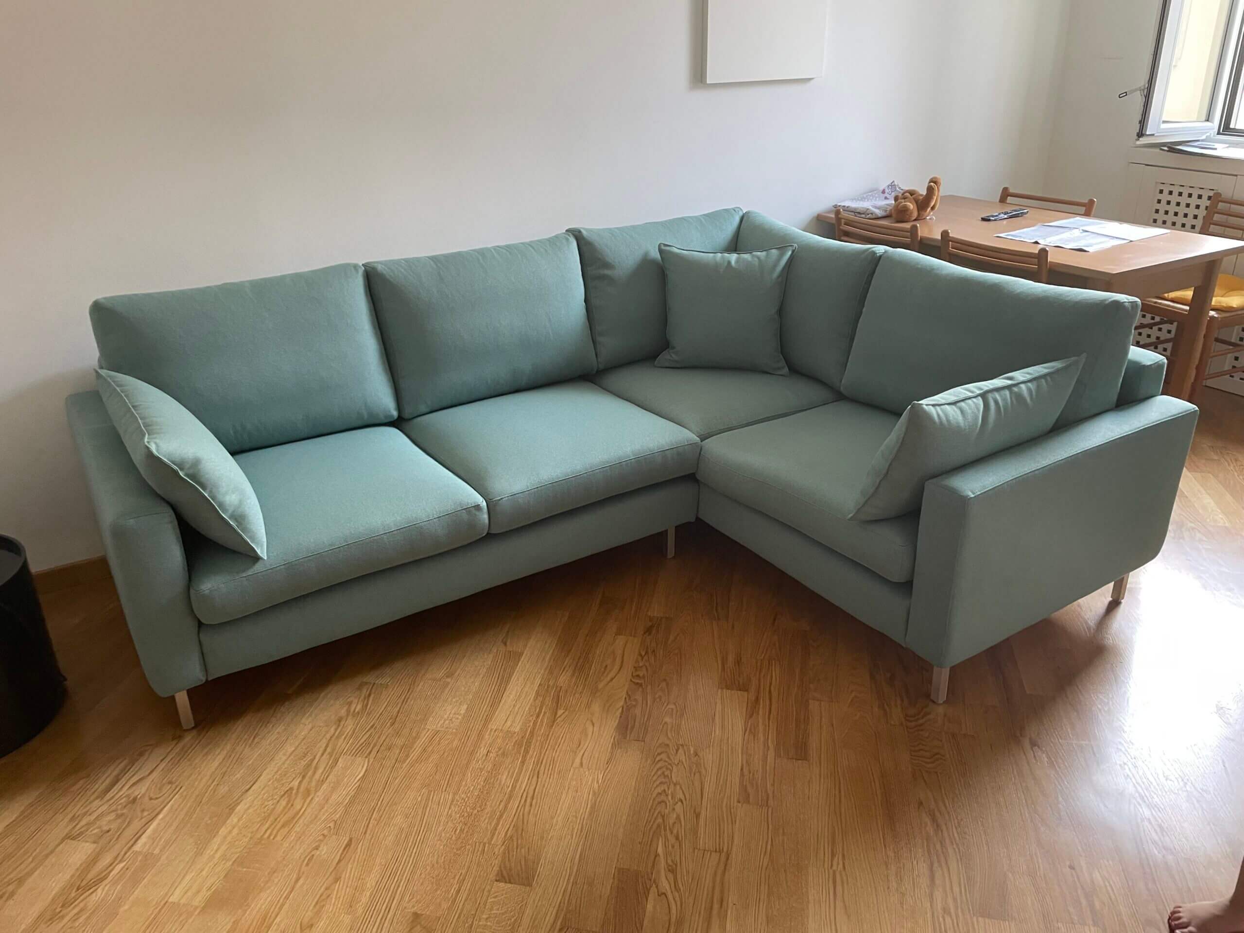 Divano angolare Manhattan su misura per soggiorno moderno