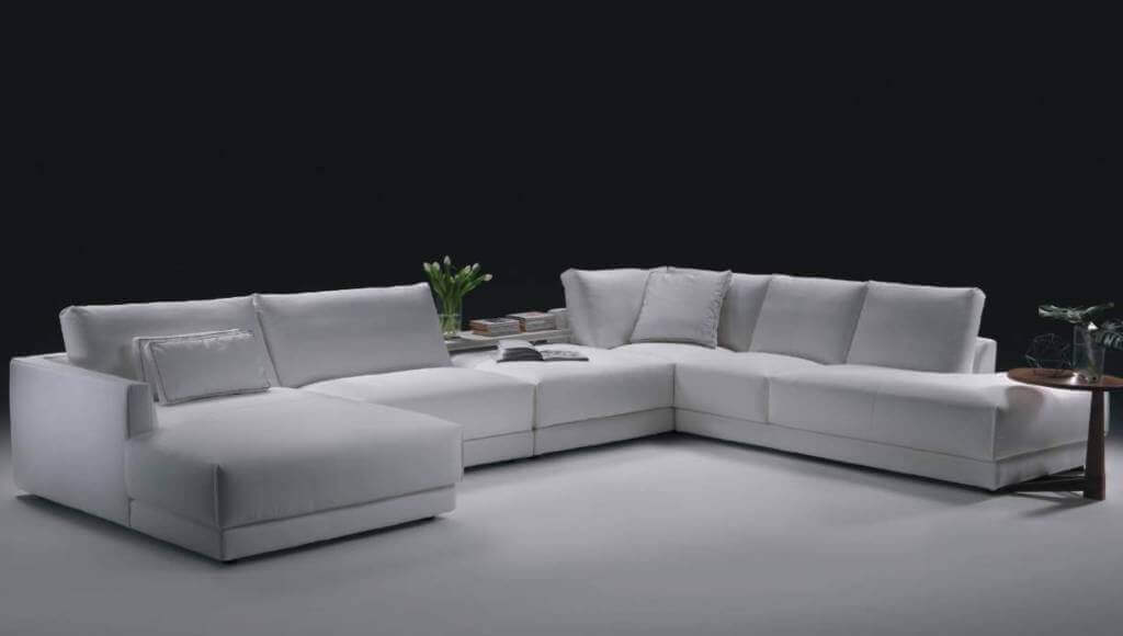 Divani Con Isola. Divani angolari in tessuto e pelle personalizzati Tino Mariani