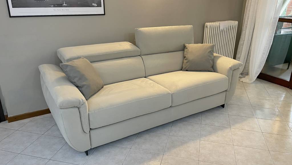 Divani letto matrimoniali Modular Pro pronta consegna da Tino Mariani a Lissone