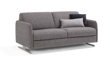 Divani Letto Pronta Consegna Lissone con doghe in legno e piedini alti in acciaio tino mariani