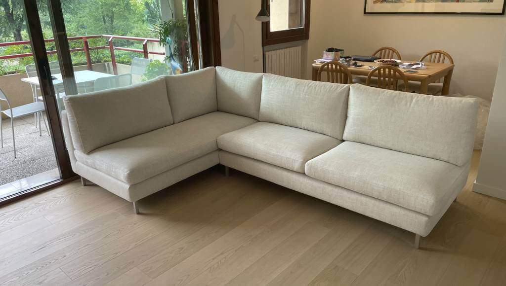 Scopri I Divani Senza Braccioli Su Misura Di Tino Mariani