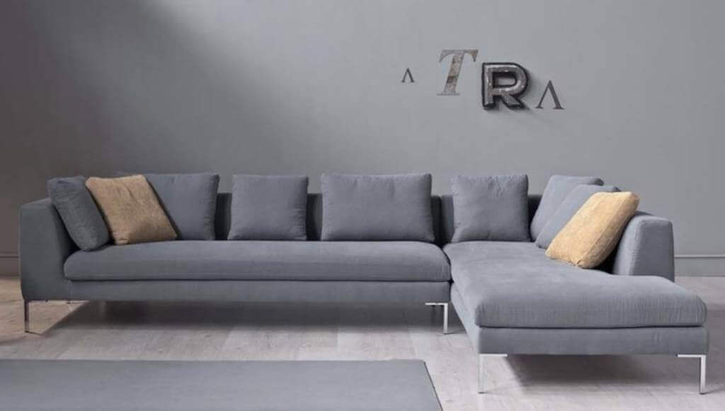 Divani Su Misura Tino Mariani A Lissone vicino a Cinisello Balsamo. Divani angolari e con chaise-longue personalizzati