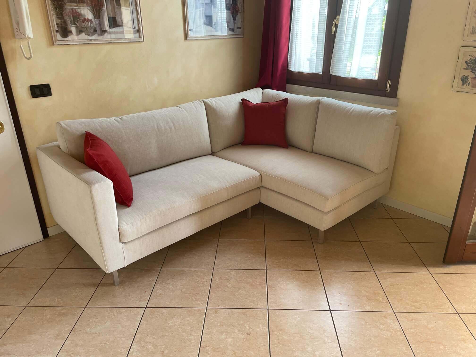 Divano Angolare Di Piccole Dimensioni Su Misura Manhattan Tino Mariani