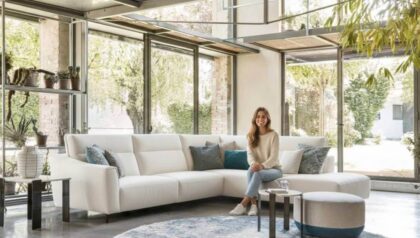 Divano angolare moderno Ibiza con sistema relax, in vendita da Tino Mariani