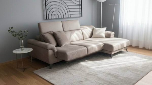 Divano Con Sedute Estraibili In Offerta E Pronta Consegna