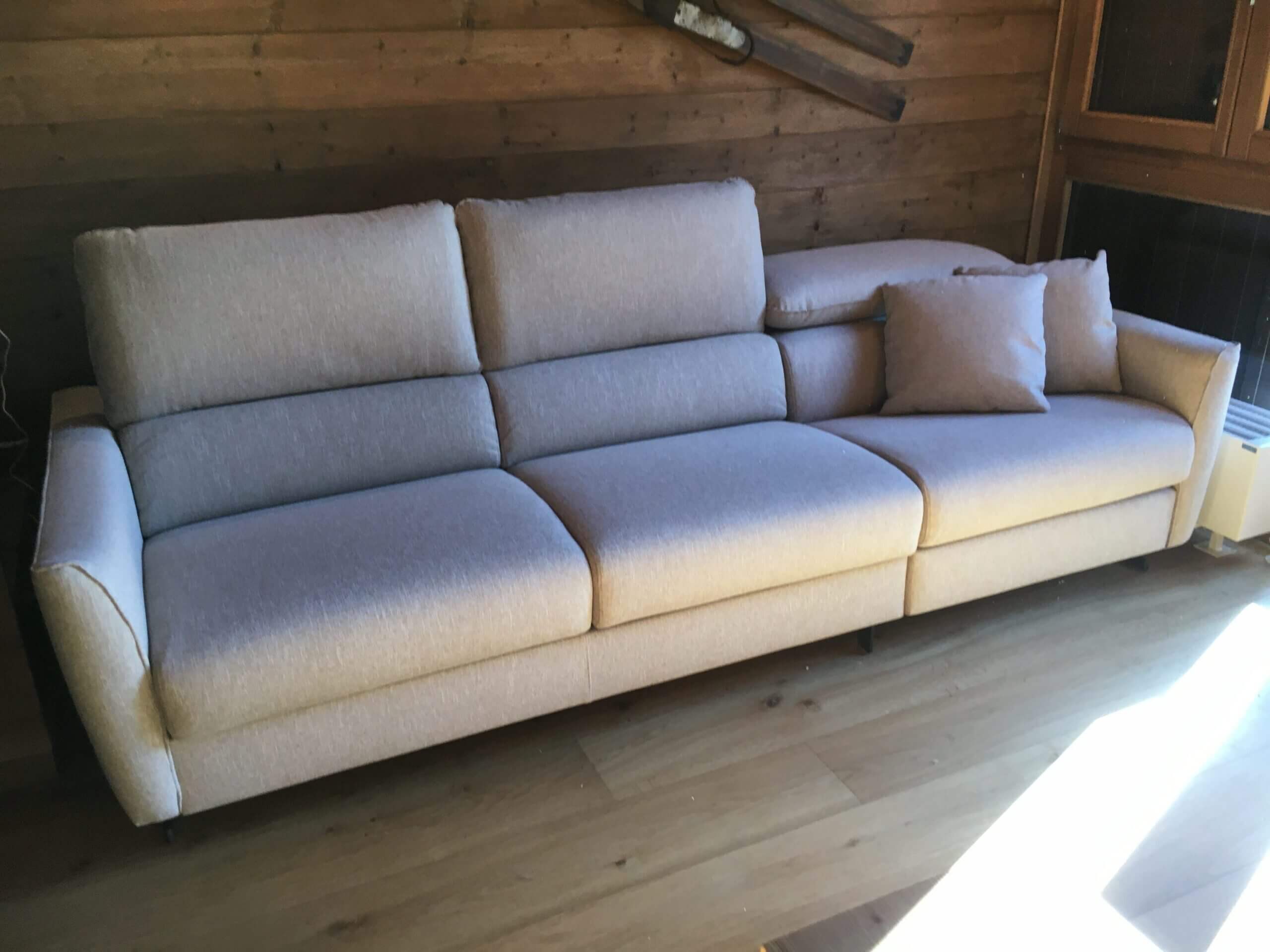 Divano Letto Madrid Top Con Postazione Relax Tino Mariani