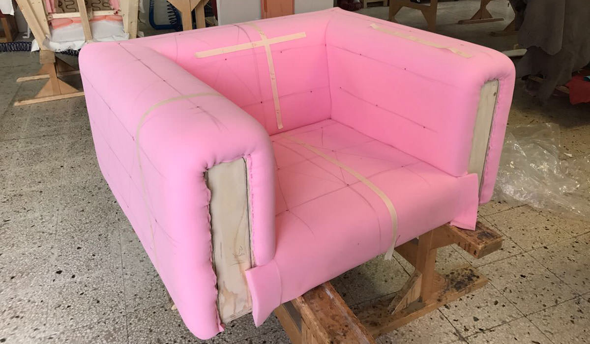 Lavorazione Poltrona Su Disegno