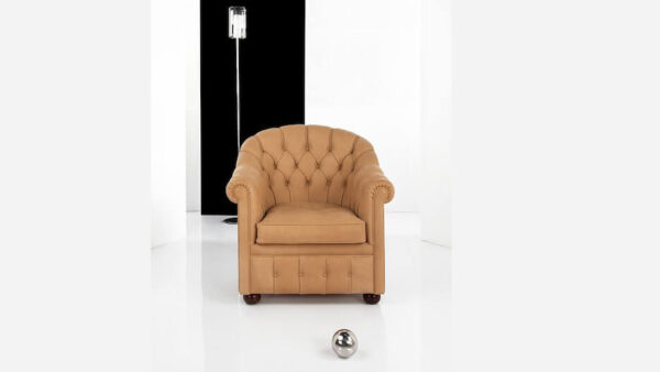 Poltrona Chesterina .jpg
