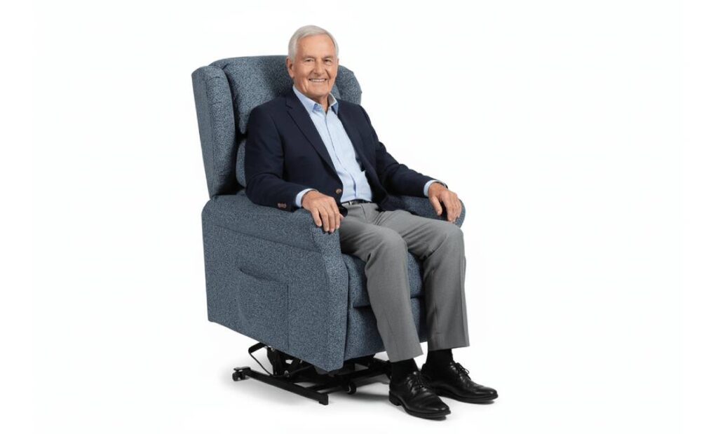 Poltrona ortopedica alzapersona per anziani – Modello Tino Mariani in tessuto sfoderabile