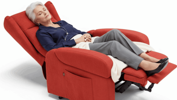 Poltrona Relax Reclinabile Per Riposo e Sonno Tino Mariani